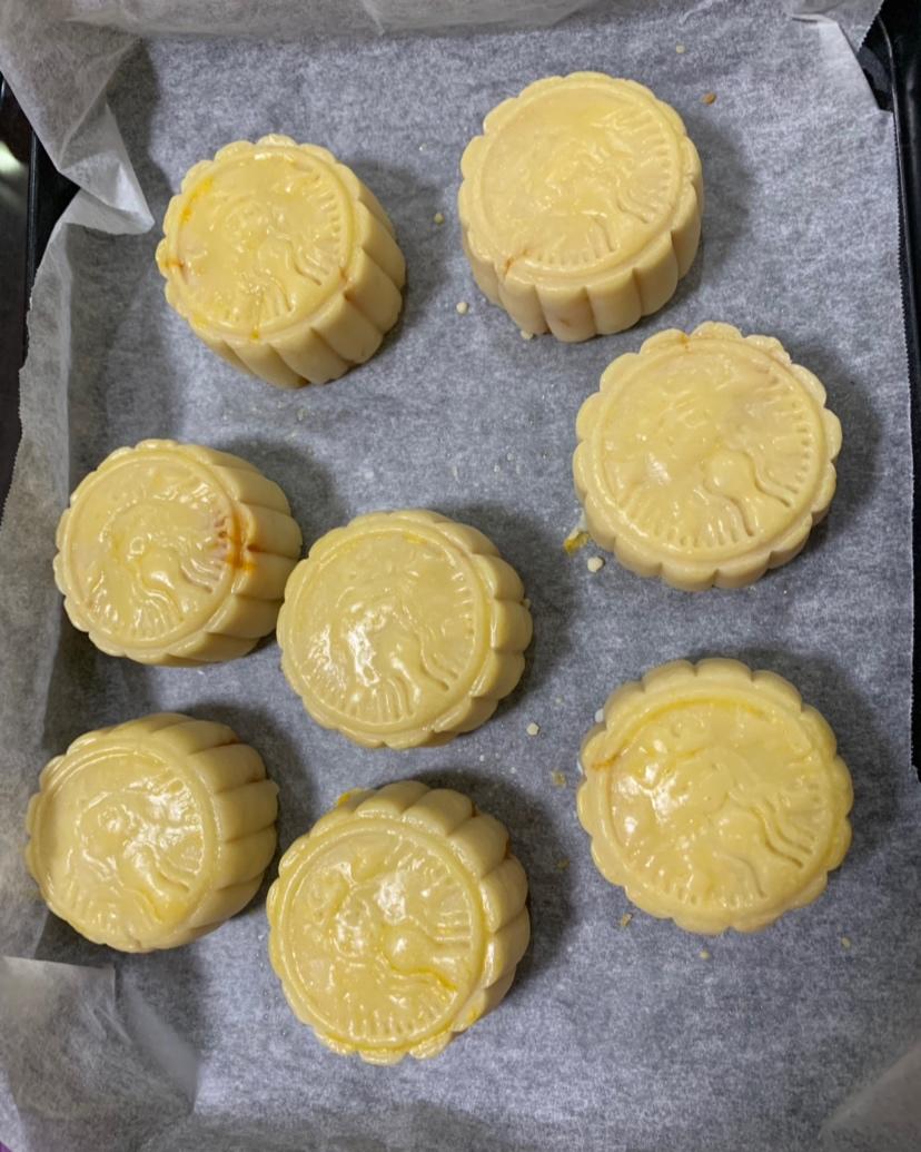 奶黄流心月饼（常温仍流心）