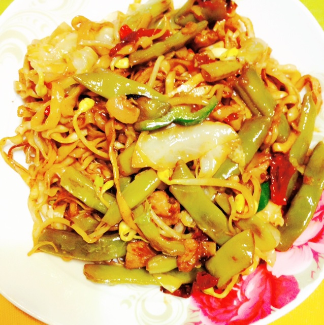 豆角焖面（新疆就叫蒸面）