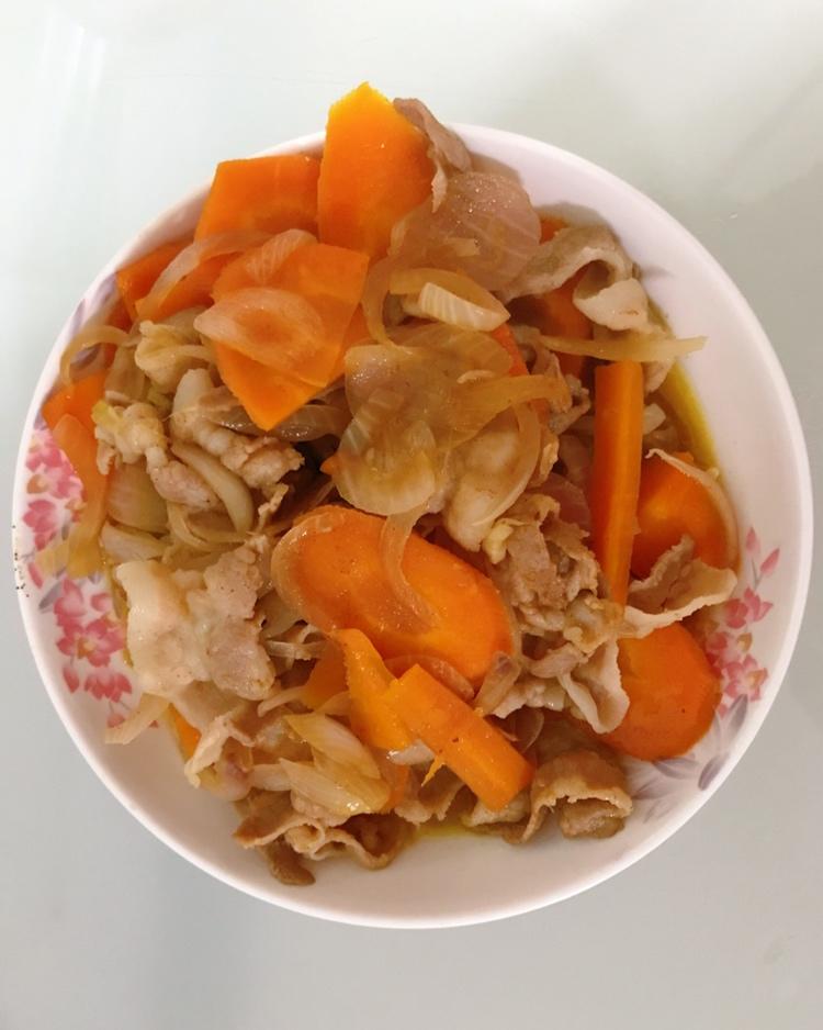 胡萝卜炒肉