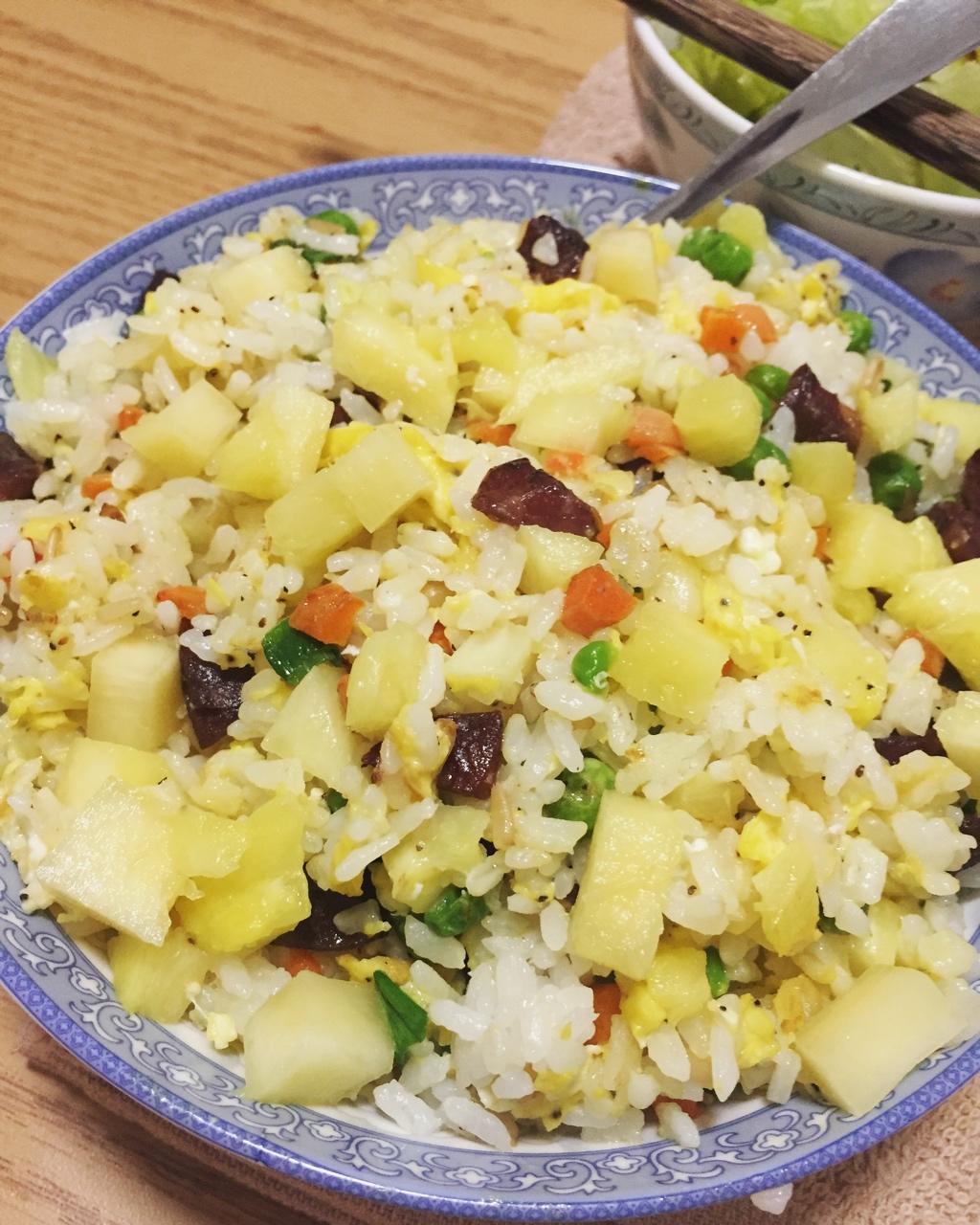 菠萝咕噜肉