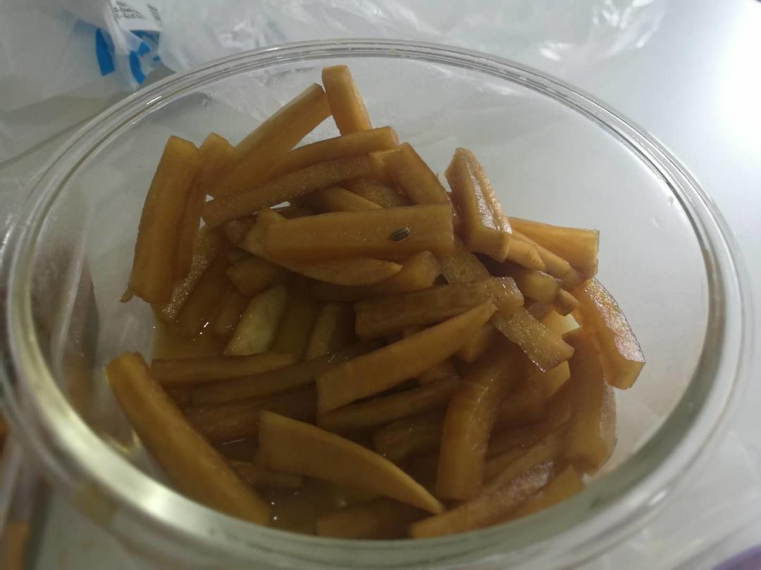 话梅脆腌萝卜