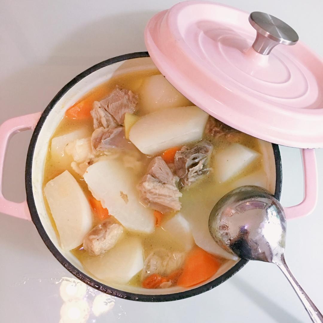 羊肉炖白萝卜