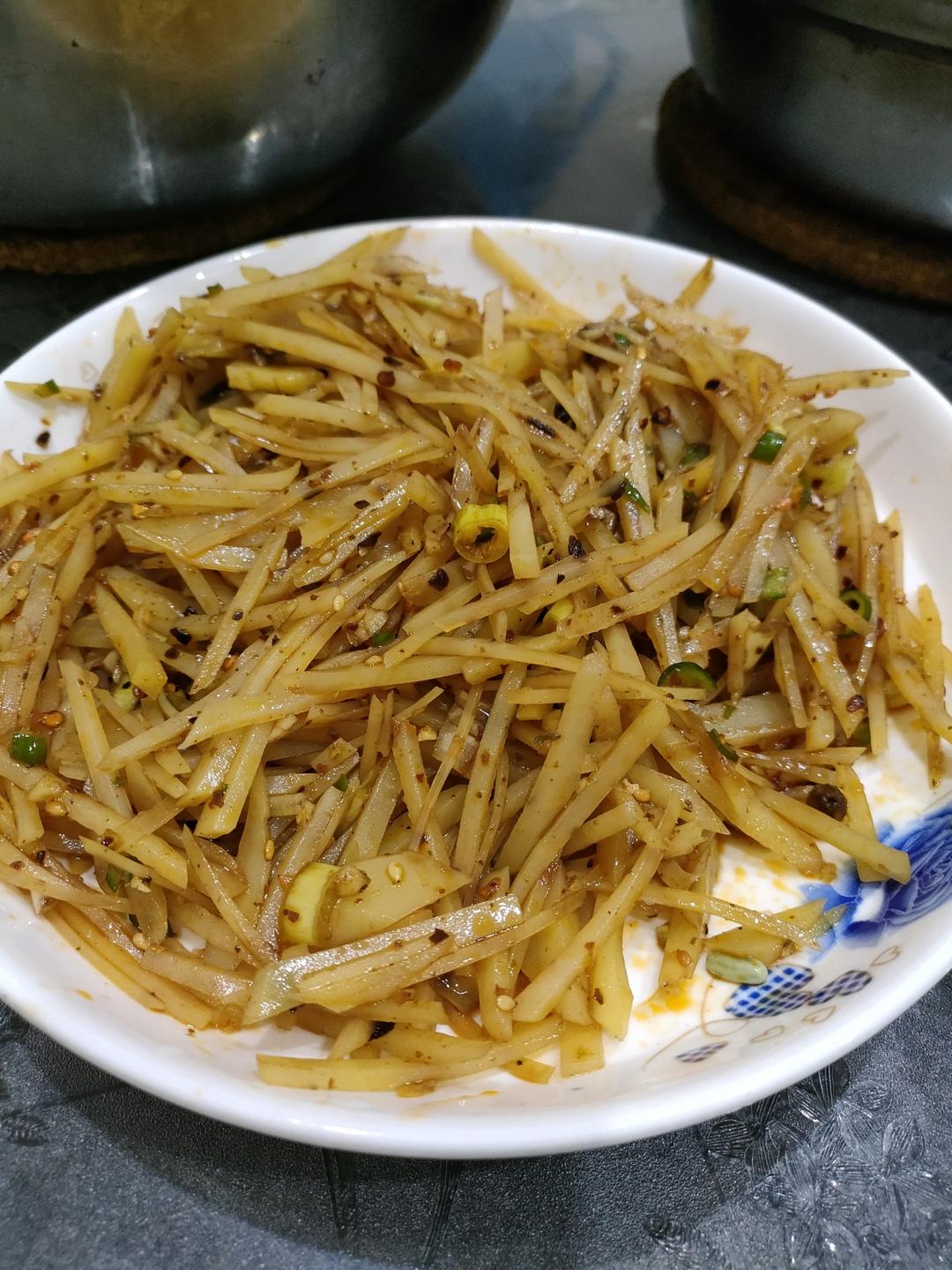 香辣开胃的凉拌土豆丝