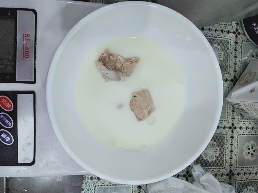 纯奶手撕吐司的做法 步骤1