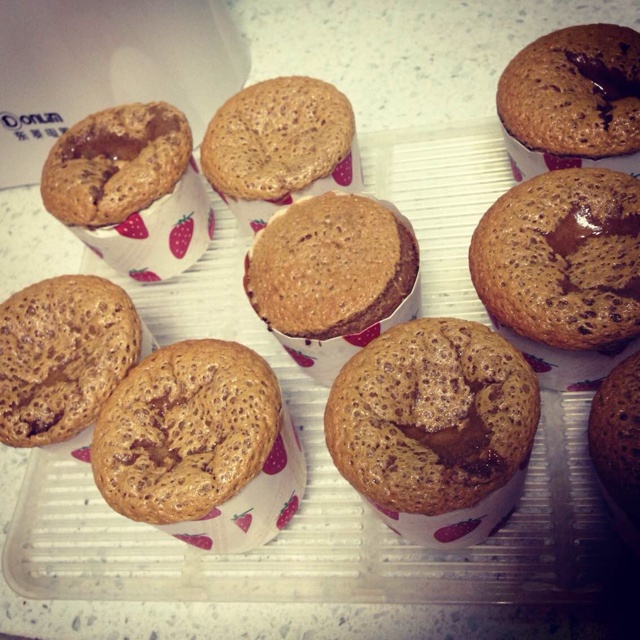 莫尼卡美食厨房：爆浆巧克力蛋糕