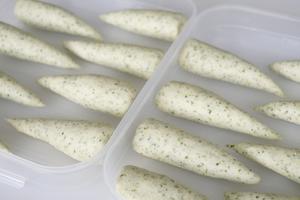 日式肉松海苔海盐面包卷｜简直太香了｜咸香风味的做法 步骤16