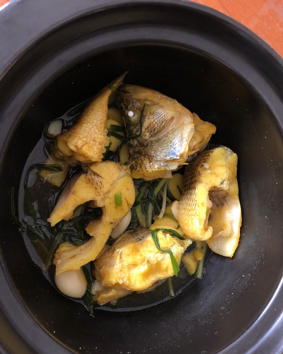 砂锅盐焗炉鱼