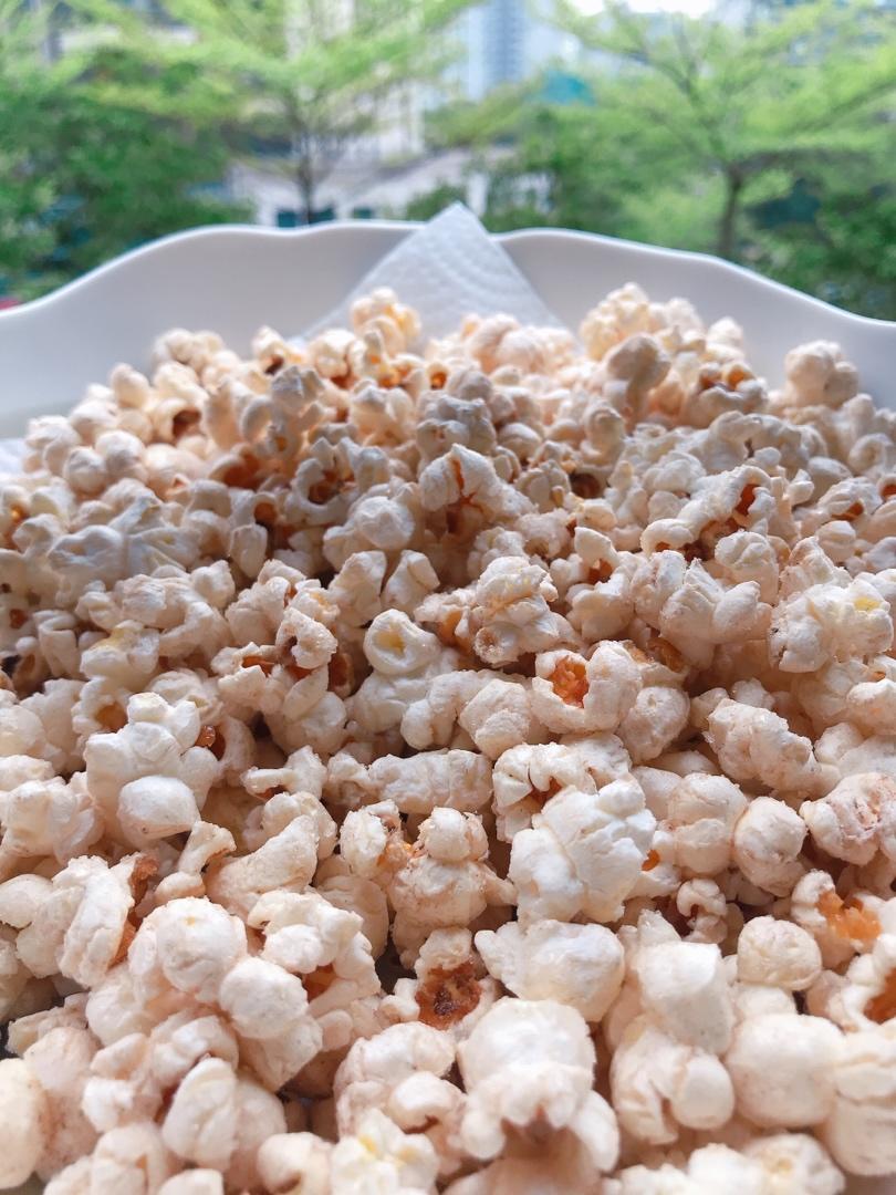 一招搞定小朋友的黄油焦糖爆米花，简单又好吃