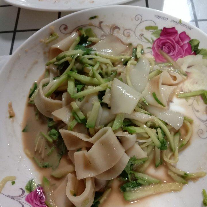 陕西瓤皮，不用洗面的凉皮-做凉皮陕西人不能输哈哈哈哈