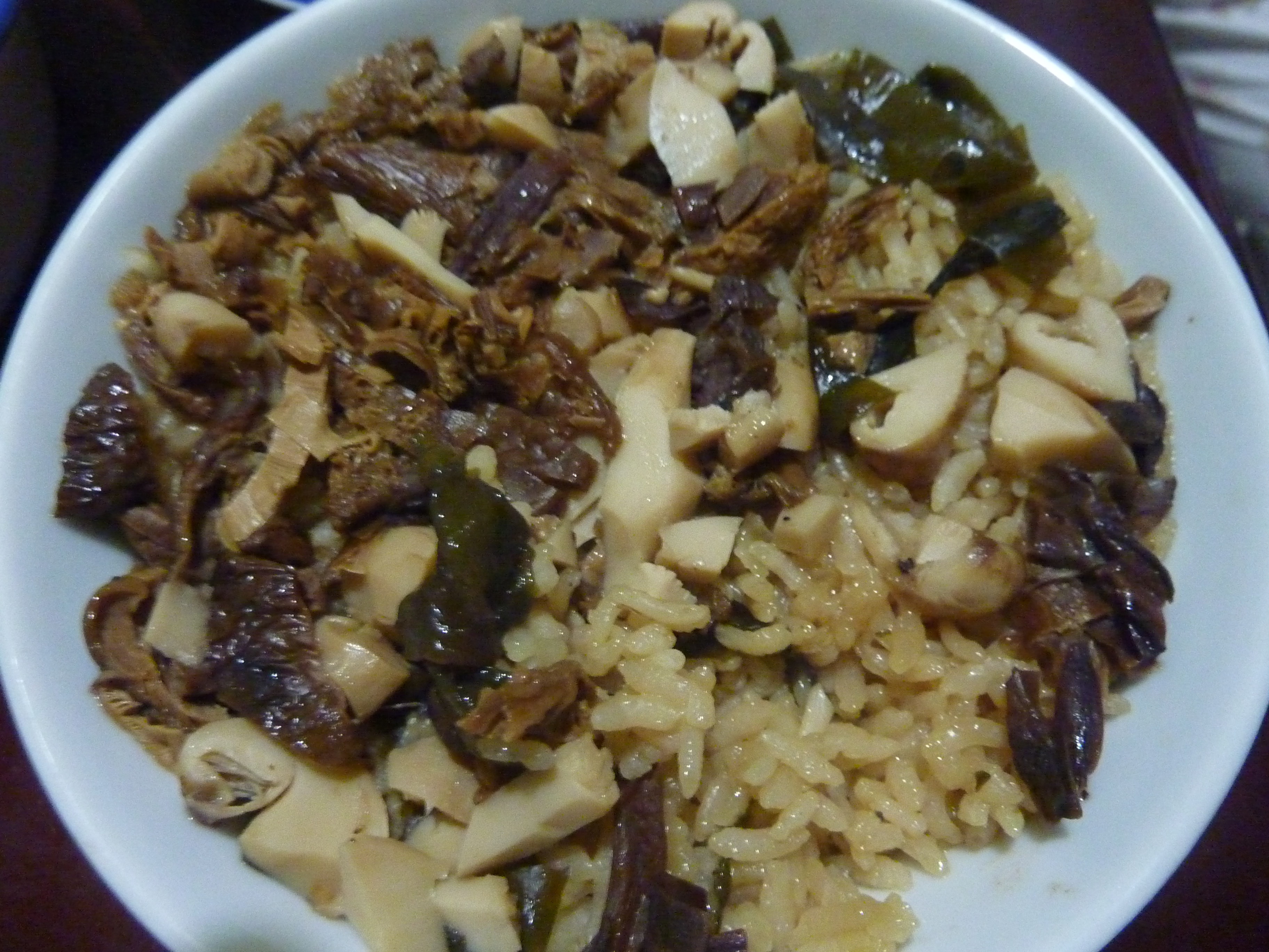 来自香格里拉的新鲜松茸