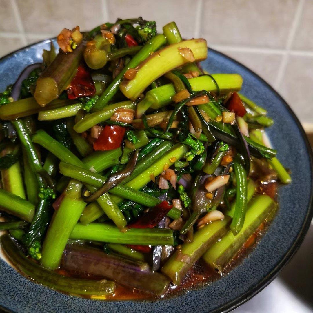 酸辣红菜苔