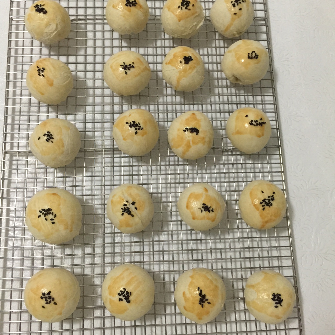 酥皮绿豆饼   酥得掉渣渣