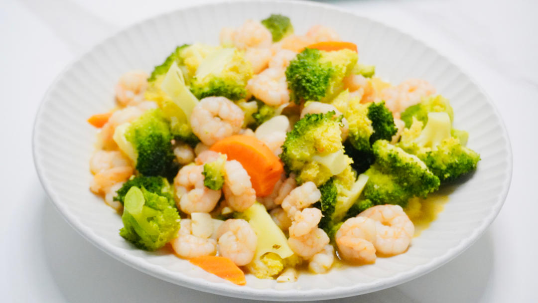虾仁炒西兰花