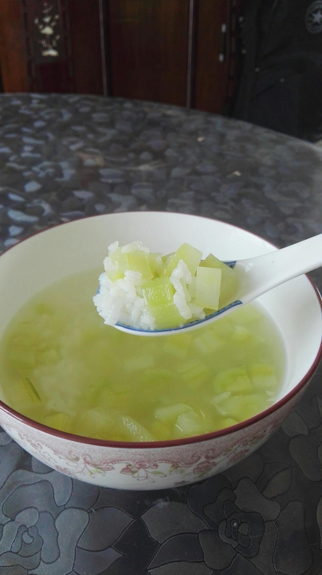简易黄瓜粥