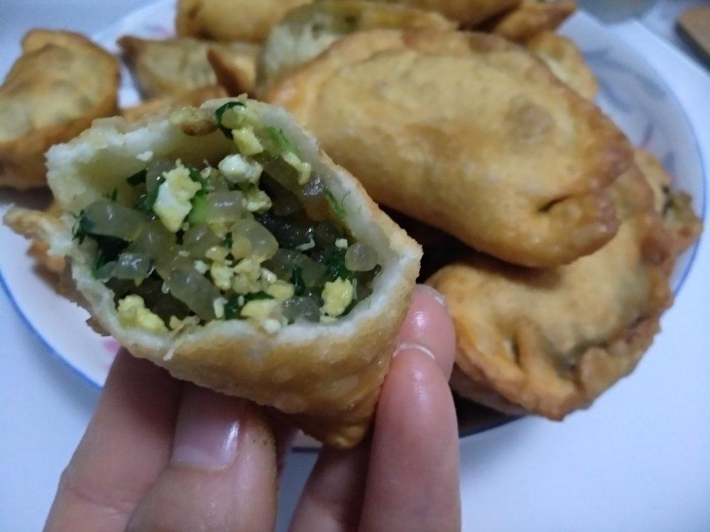 炸韭菜粉条大饺子