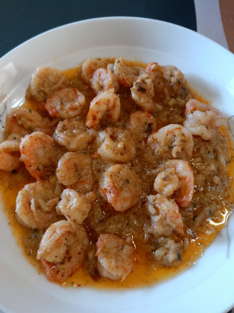 奶油蒜香黄油虾🦐意面| 奶香浓郁，一口沦陷