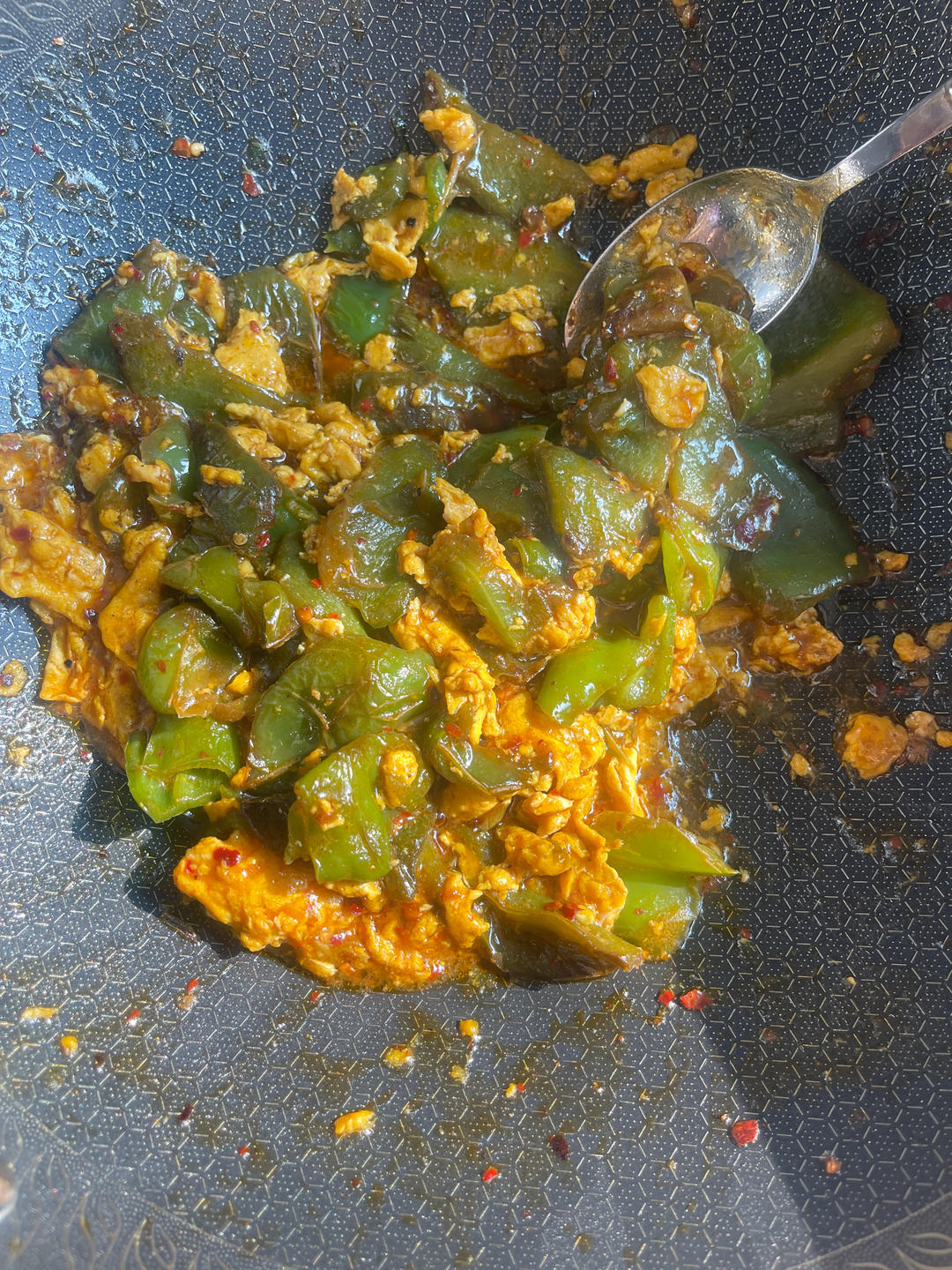 超级下饭的虎皮青椒炒鸡蛋！三碗饭都不够