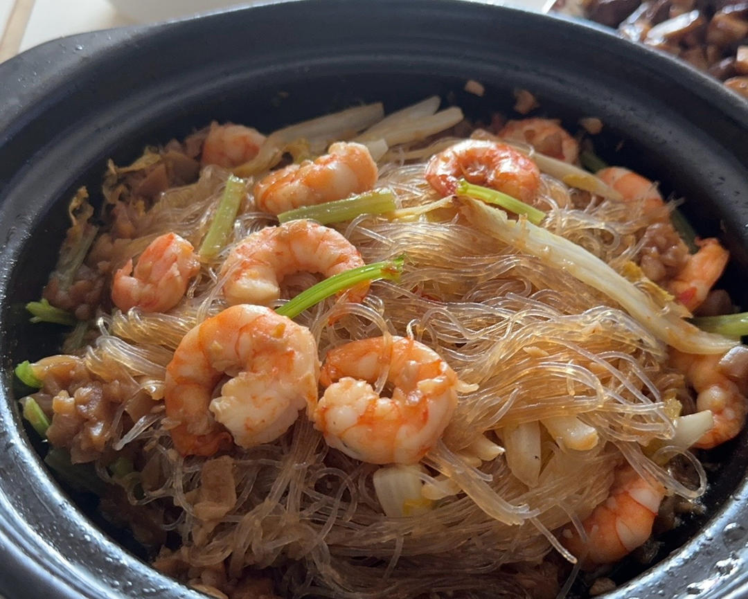 复刻餐厅88一份的海皇粉丝煲，简单又好吃！