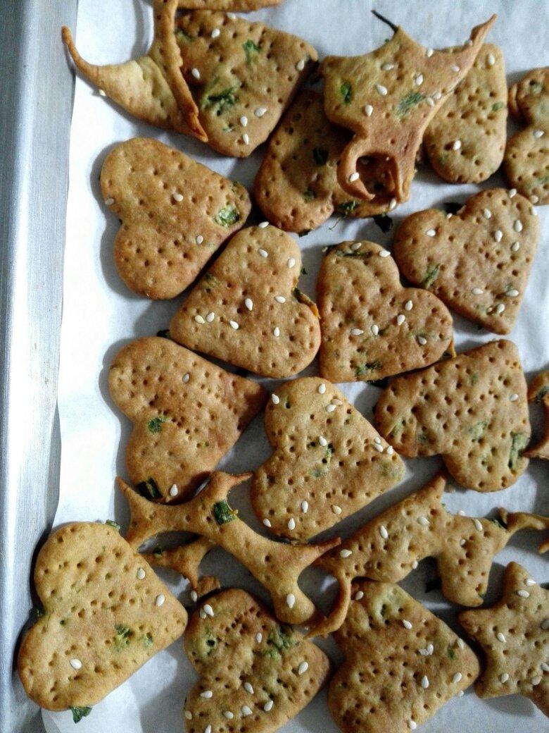 无糖香葱苏打咸饼干