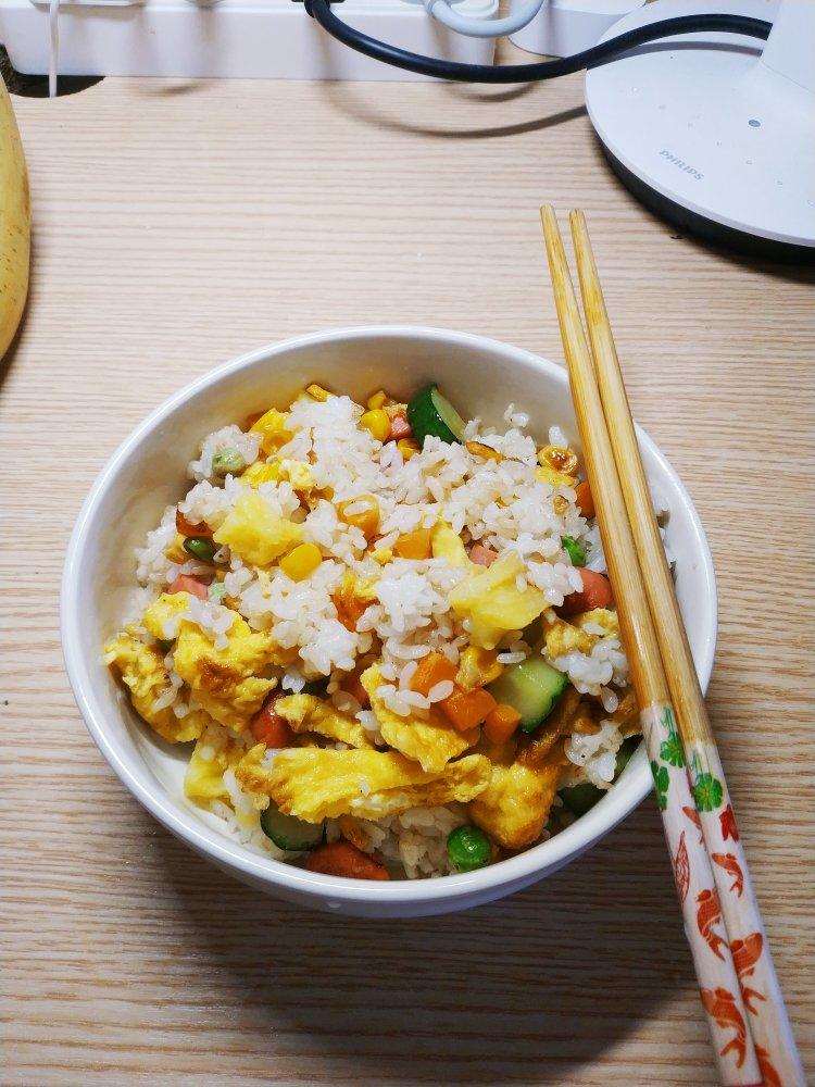 菠萝炒饭