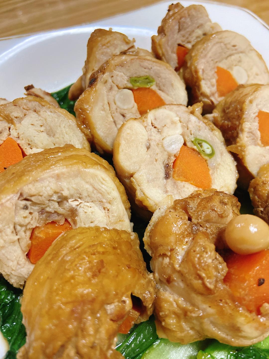 鸡腿肉蔬菜卷的做法