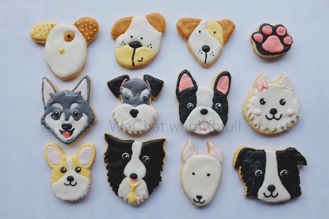 一块走心的婚礼糖霜饼干