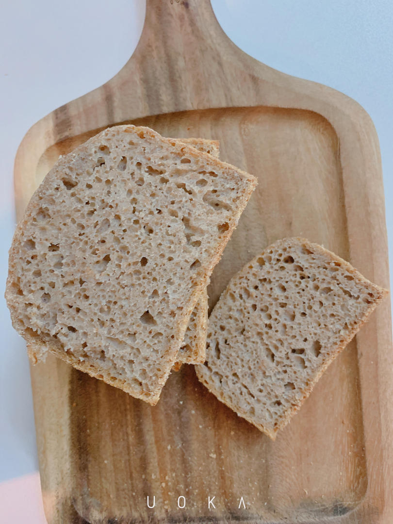 万能全麦面包配方 无糖无油 简单配方 一次发酵 保存两周 无需揉面免揉 冷藏发酵 吐司欧包乡村法棍披萨饼 一套搞定♬(ノ゜∇゜)ノ♩