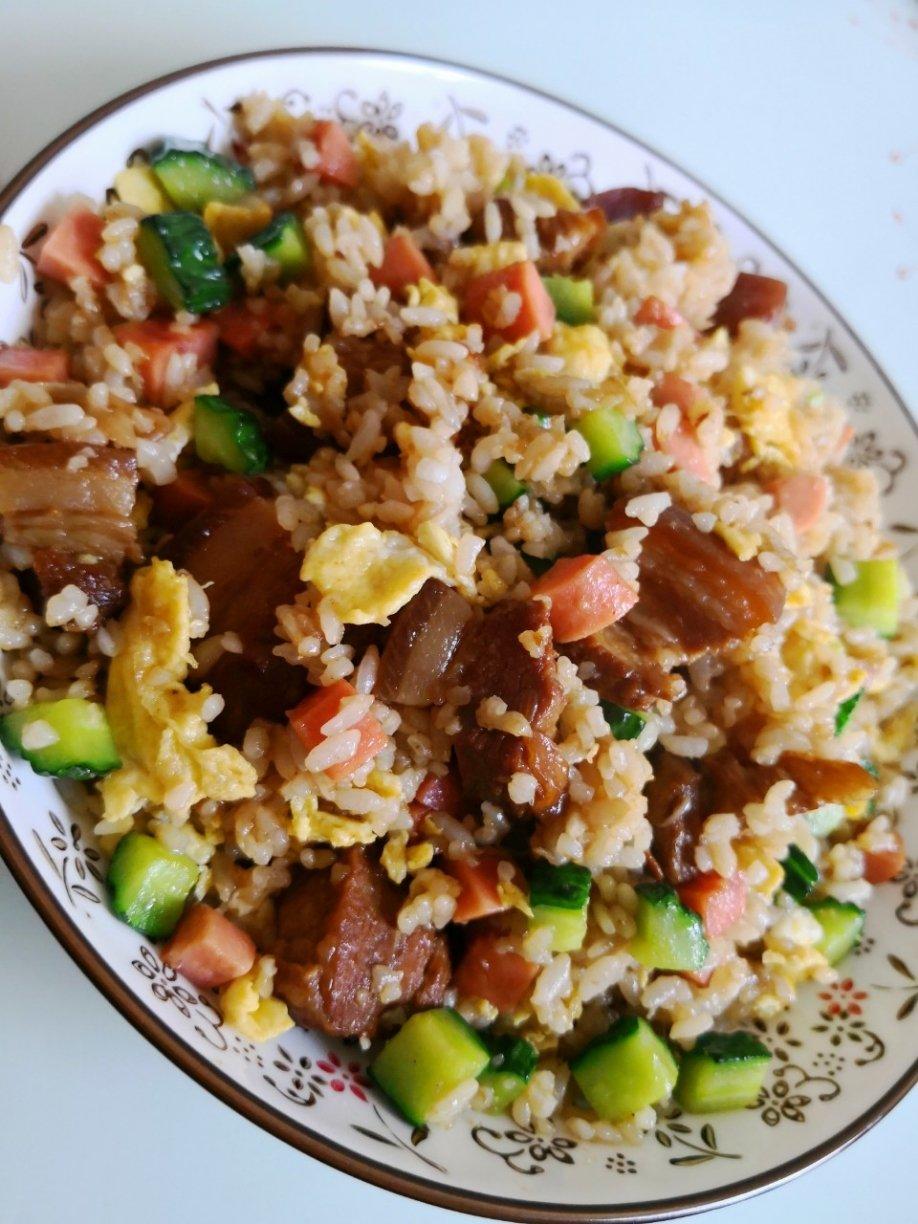 火腿蛋炒饭