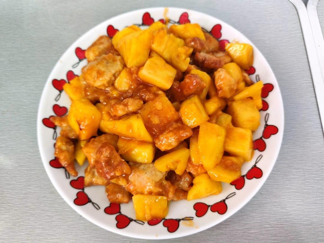 菠萝咕噜肉