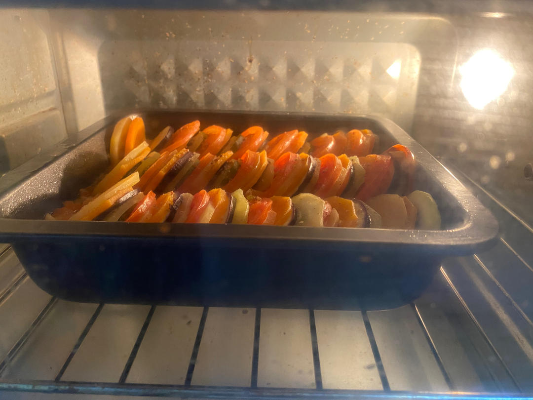 Ratatouille--读到舌头打卷的法式杂菜烩