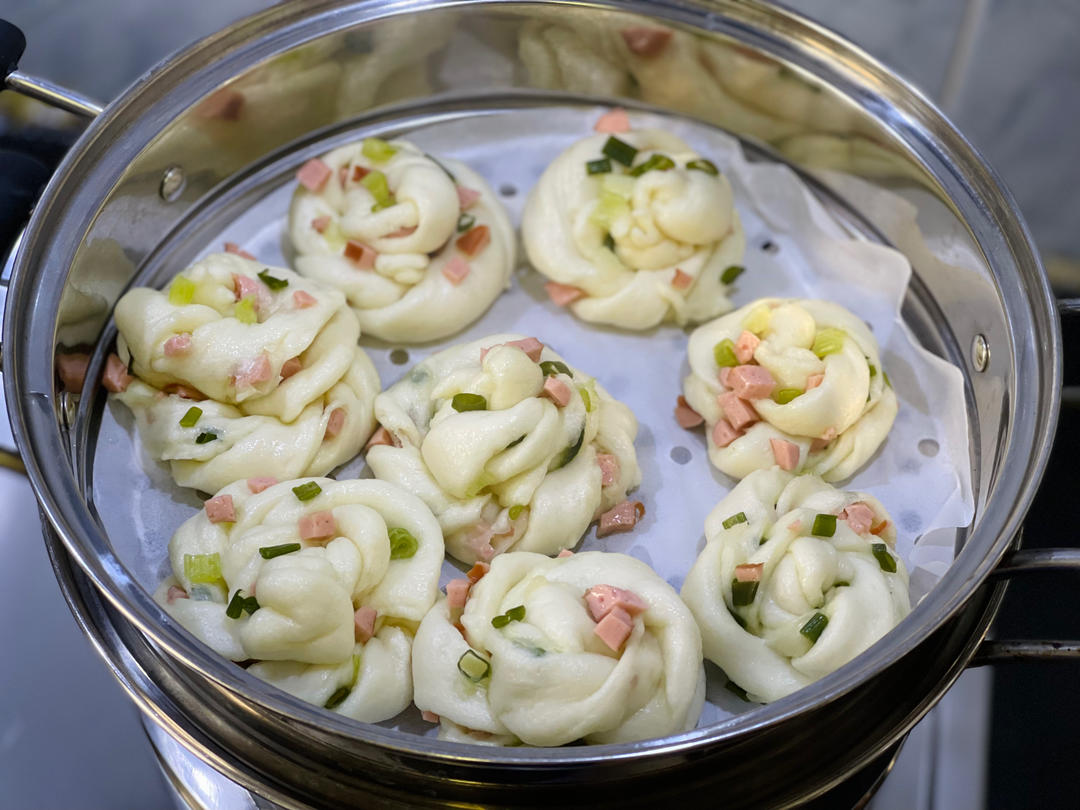 葱花培根花卷，一次发酵｜花样面食早餐