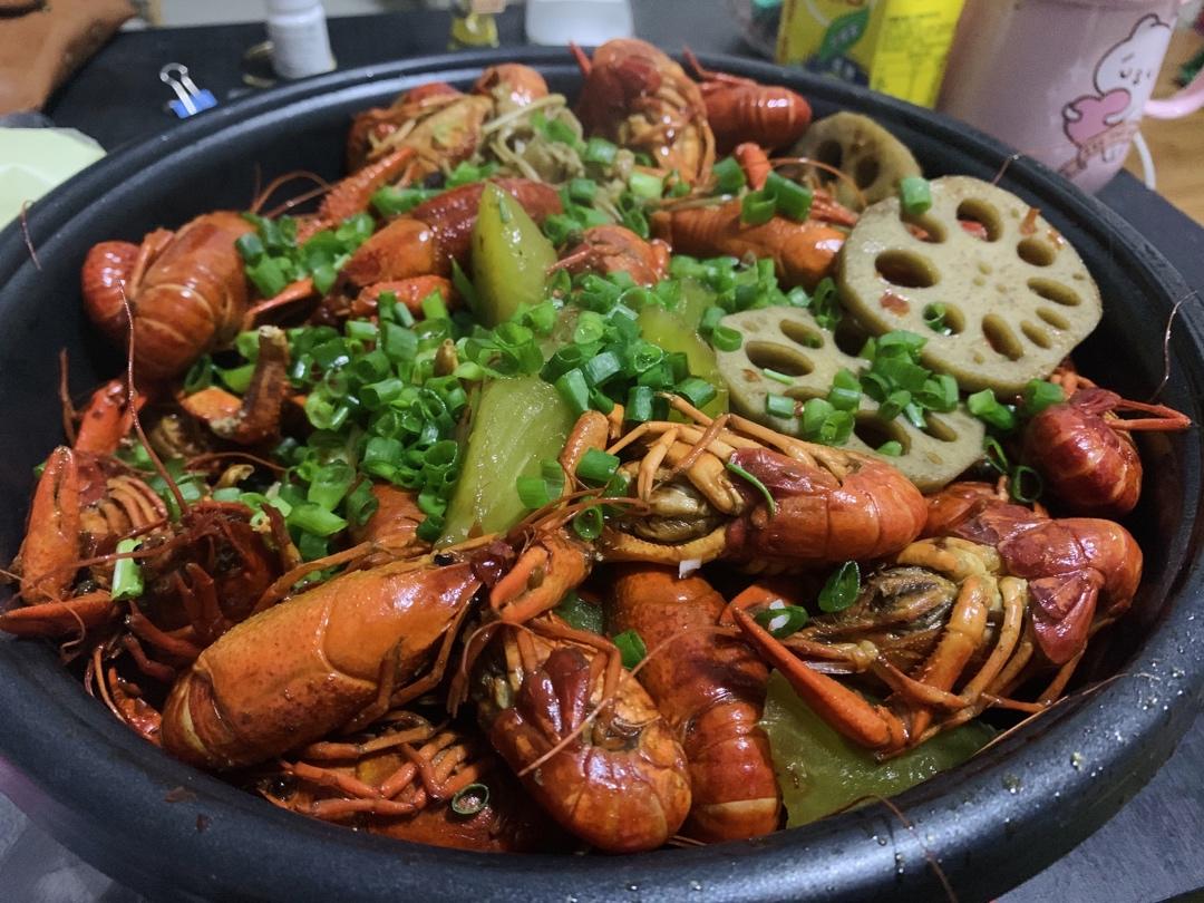 厨师长教你：“麻辣小龙虾”的家常做法 ,好吃的停不下来