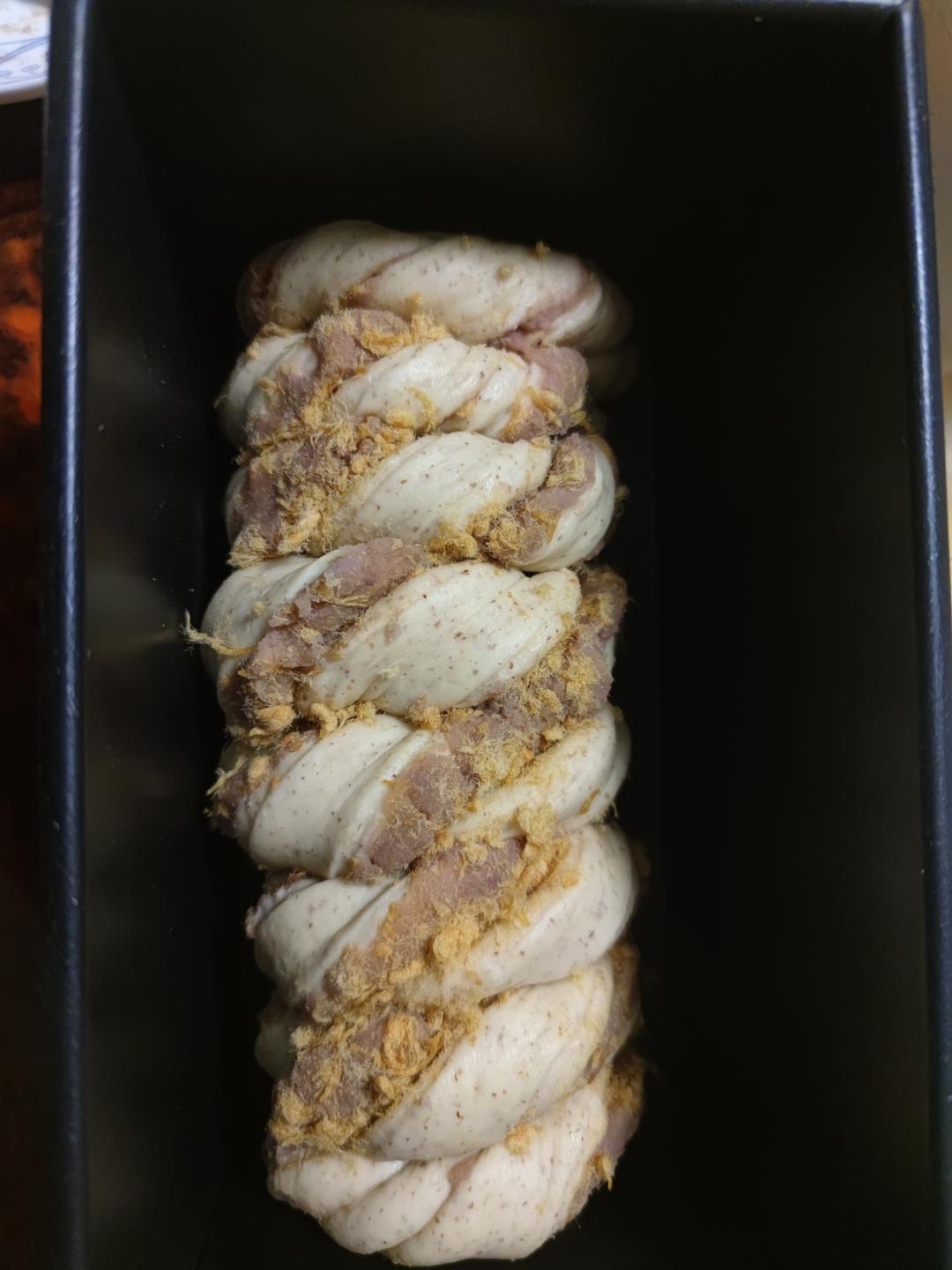 爆好吃的芋泥肉松吐司
