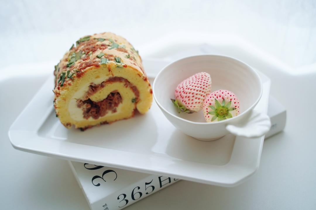 美味肉松卷-简单不开裂，零失误的蛋糕卷