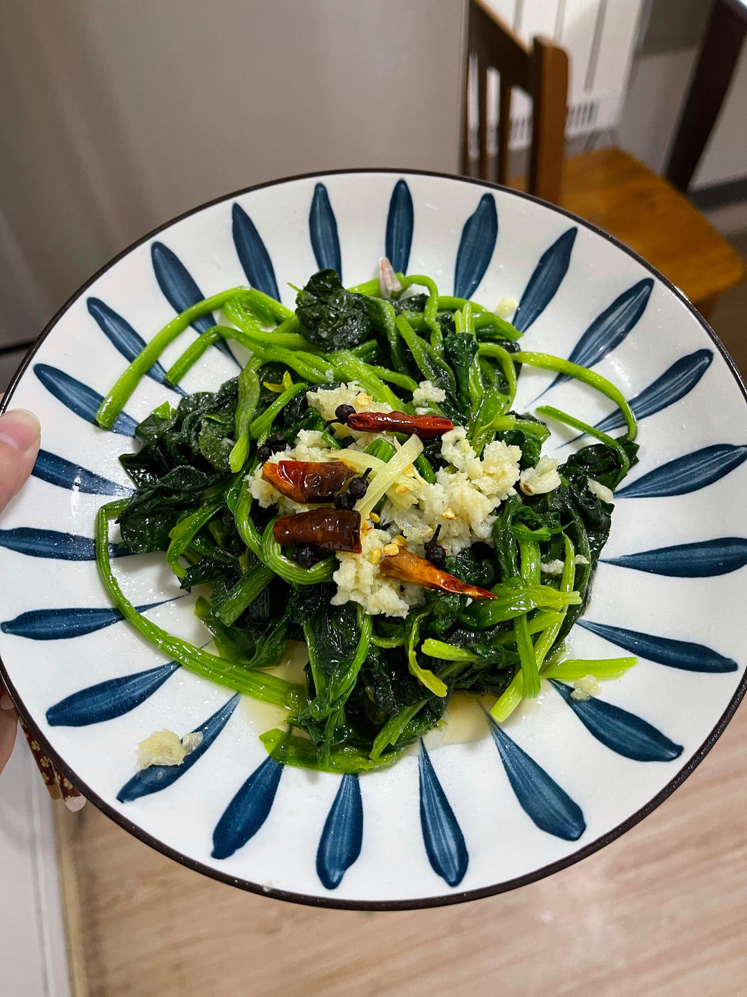 凉拌菠菜(家传秘方)