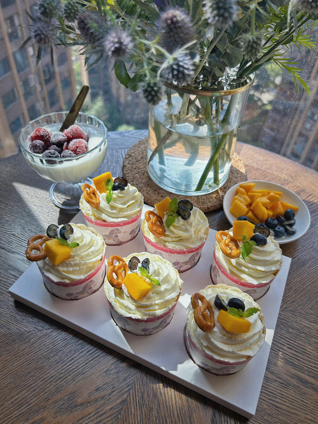 纸杯蛋糕，绝对不塌不裂，百分百成功四段式烘烤方法，不私藏无保留