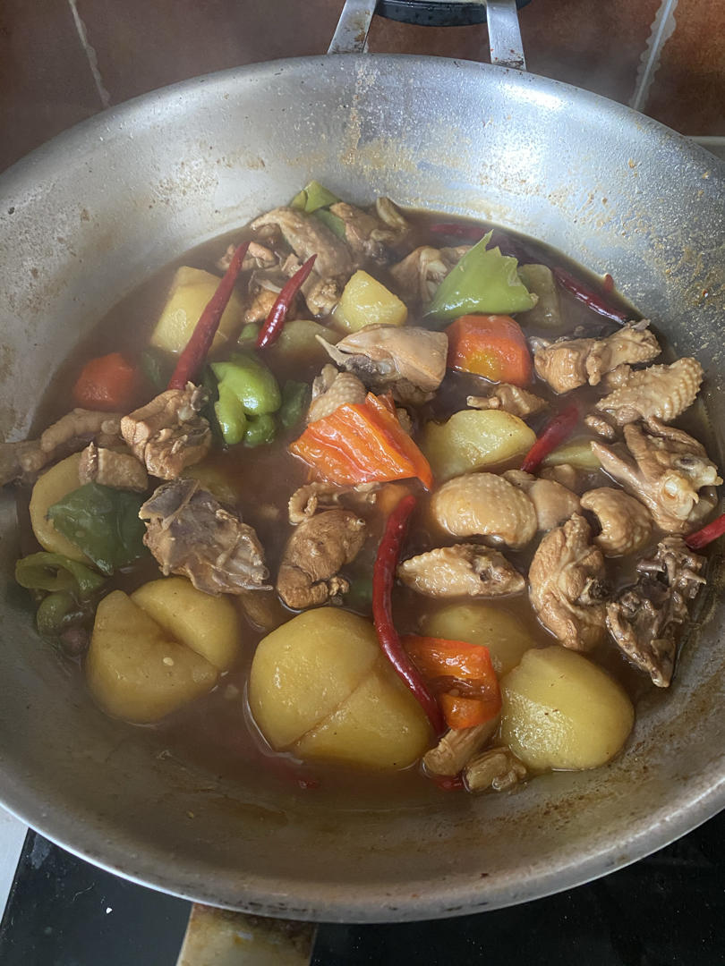 新疆大盘鸡无需争议