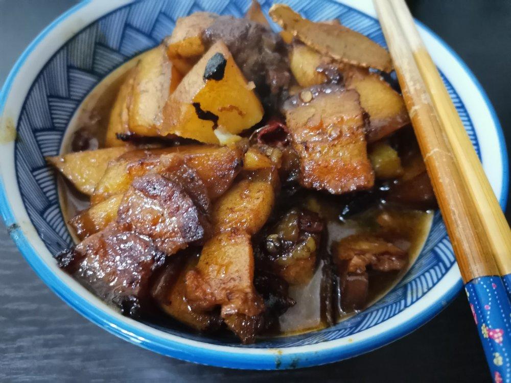 不焯水不放油的家常红烧肉