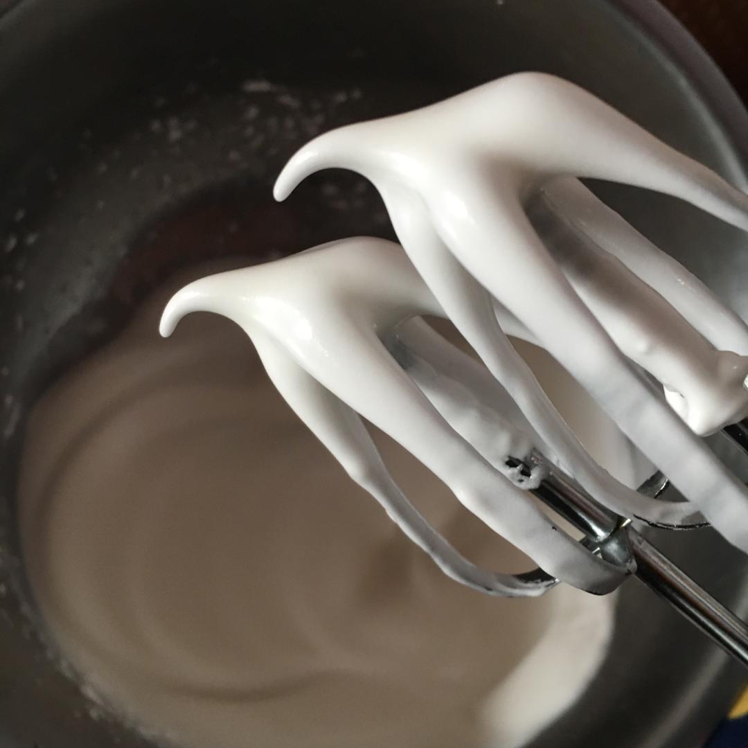 林若菲菲做的蛋白打发