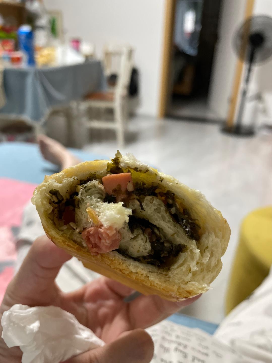 香葱火腿肉松面包