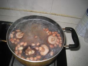 香菇腐竹瘦肉汤的做法 步骤6