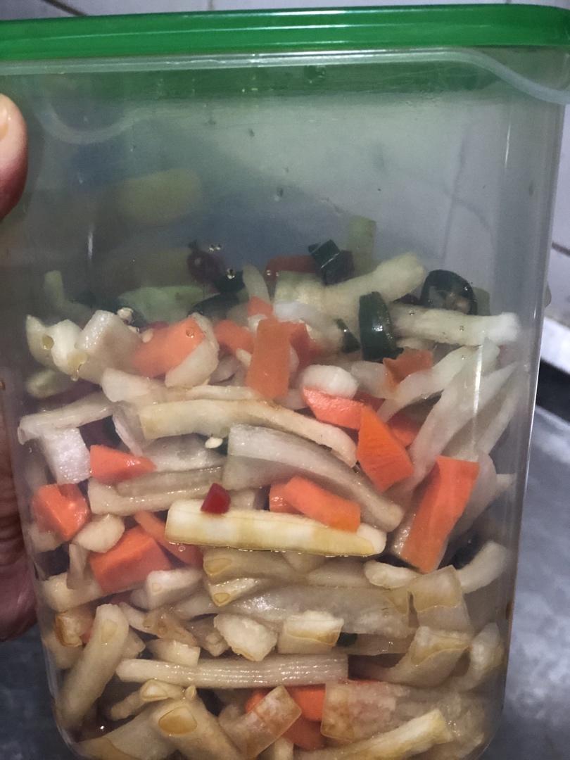 爽脆腌萝卜