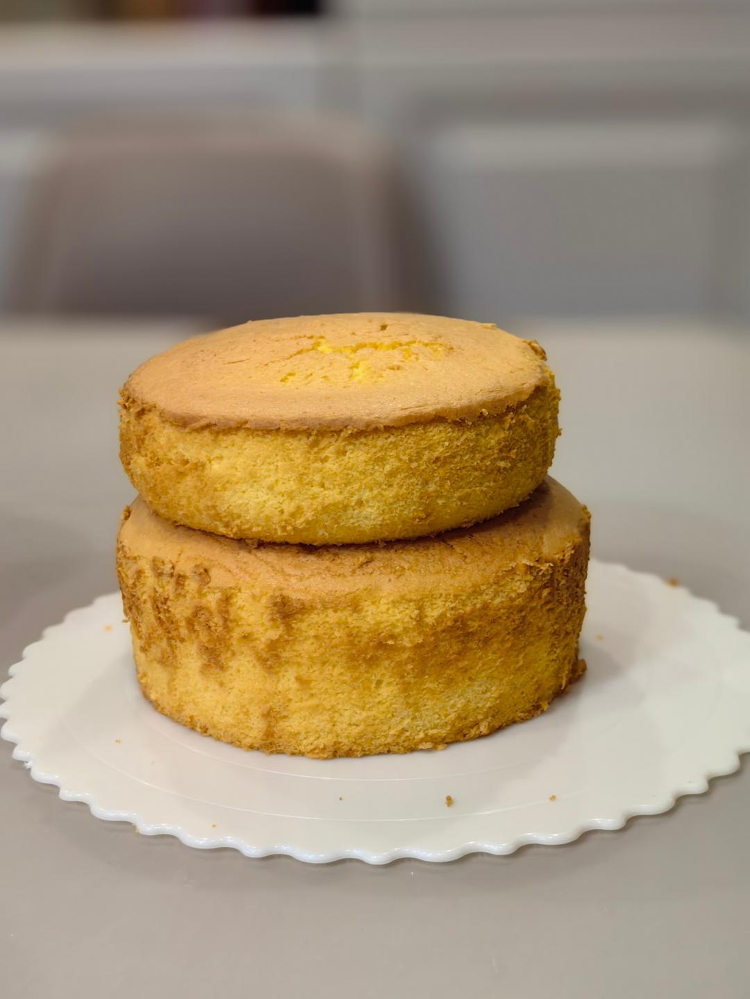 比戚风还要柔软Q弹的海绵蛋糕