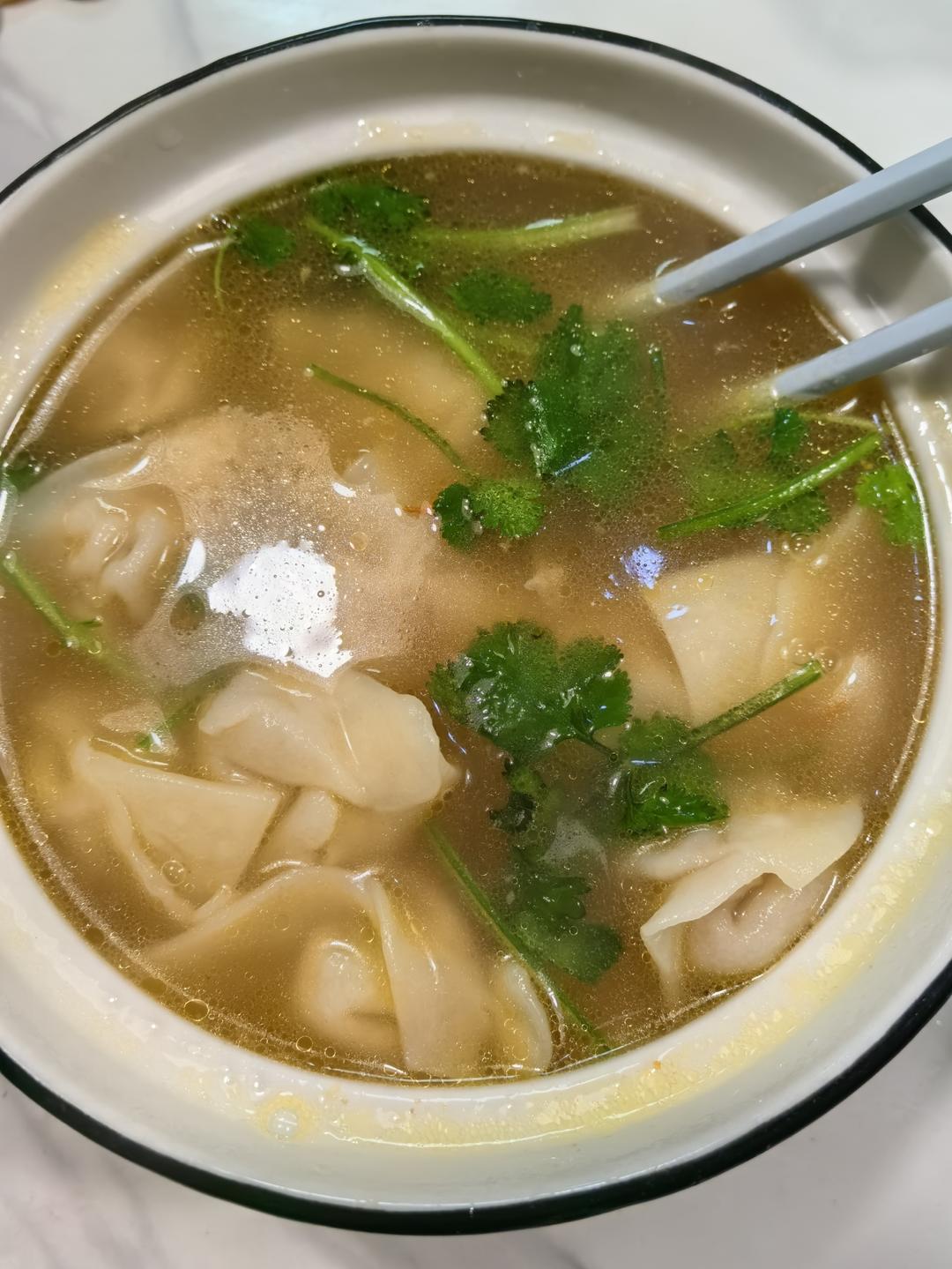 鸡汤馄饨（附鸡汤做法）