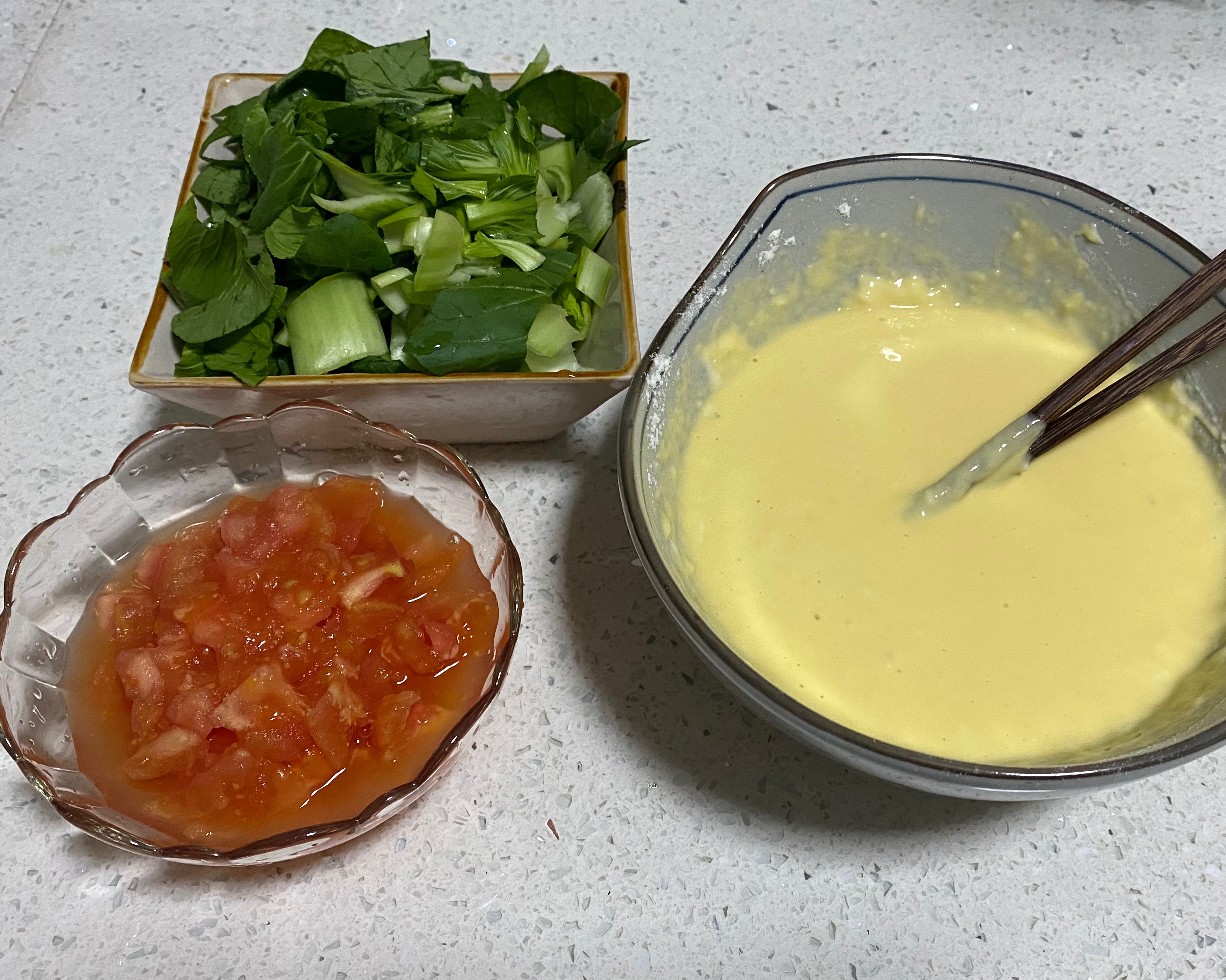 🍅🥬番茄青菜鸡蛋面糊片儿的做法 步骤2