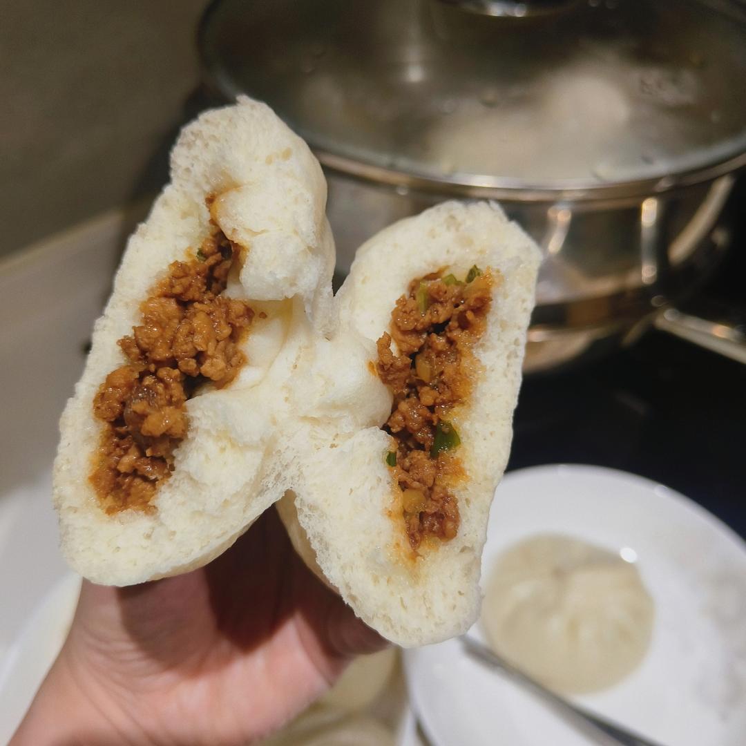 酱肉包 哎呀 太香了！