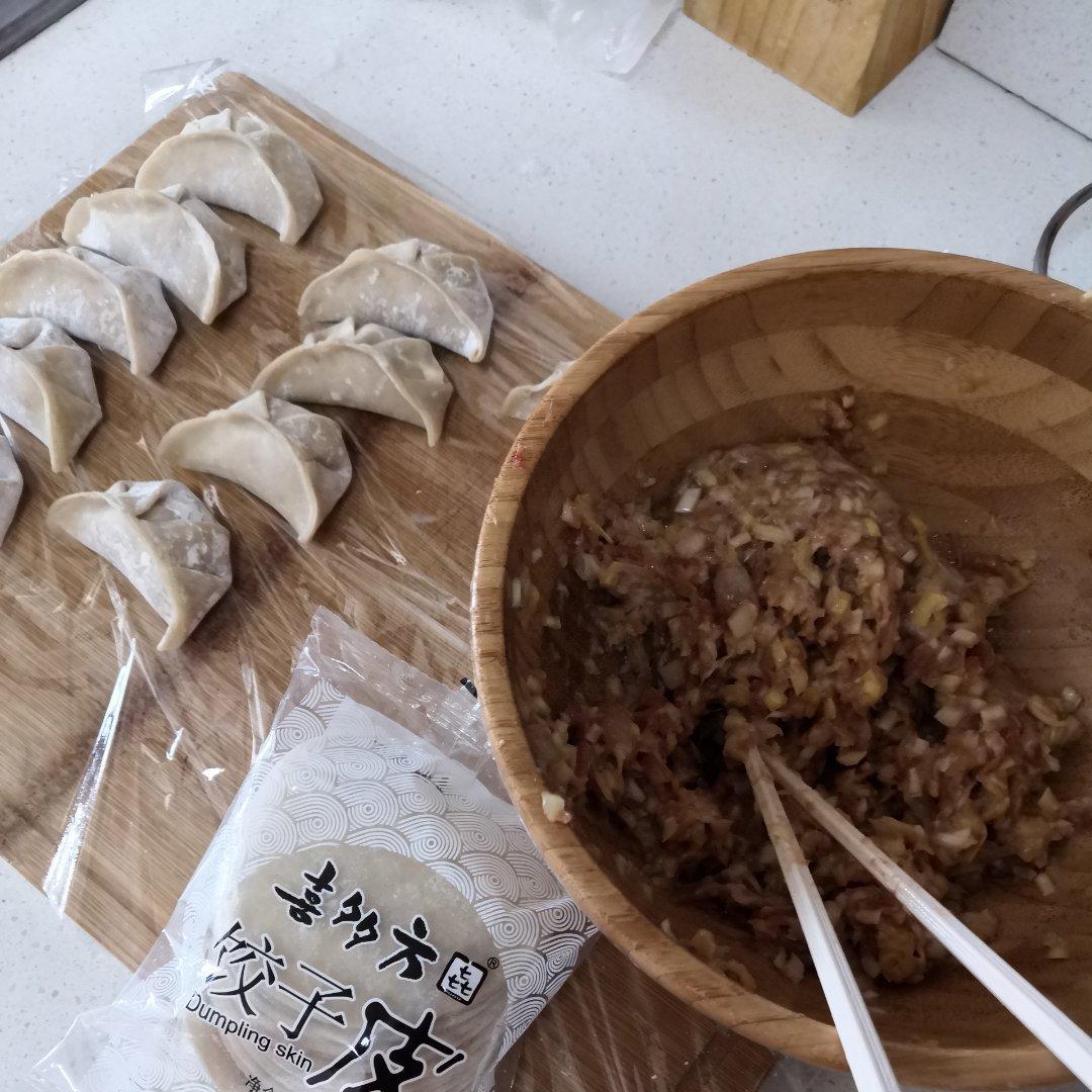 猪肉鲜虾韭黄水饺