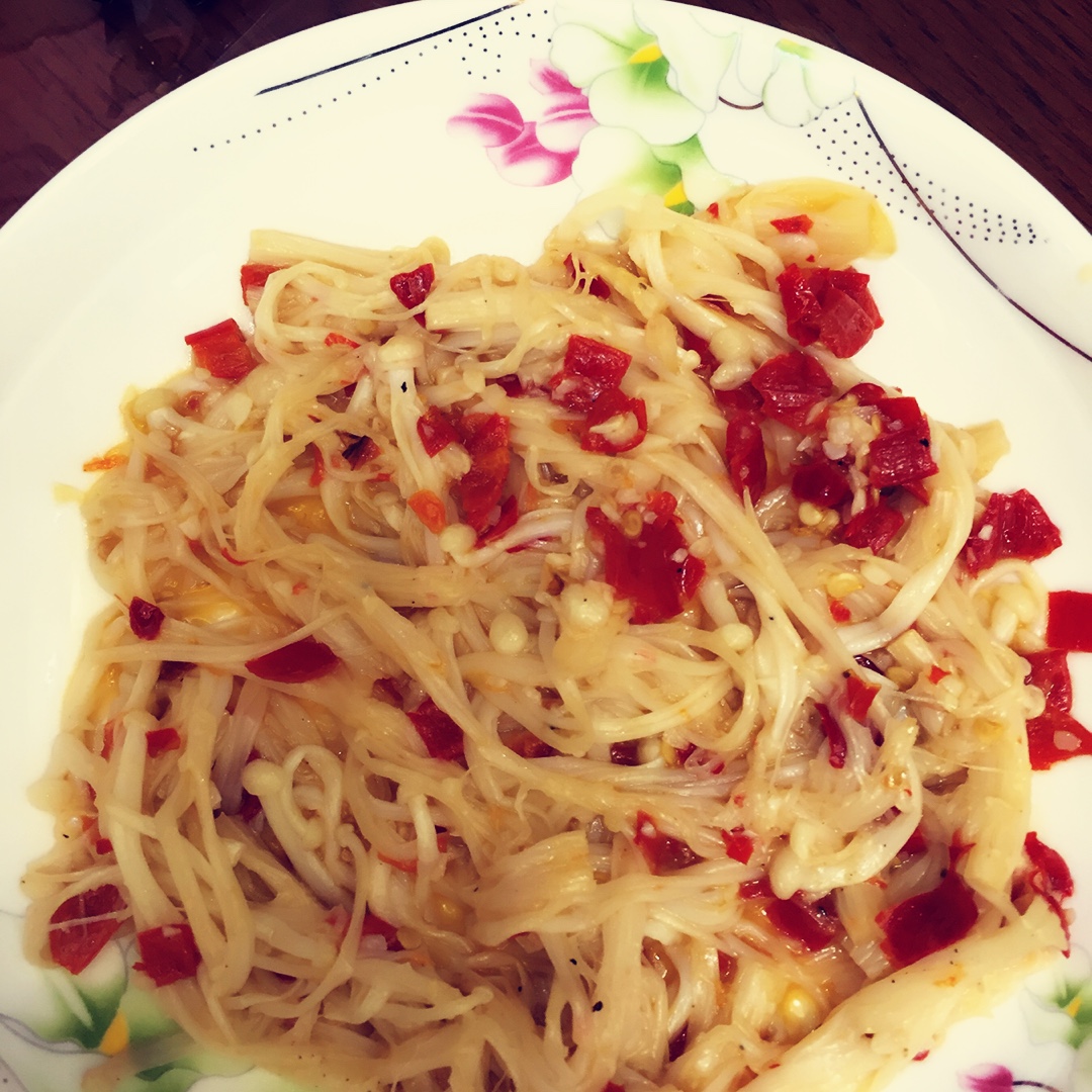 蒜蓉剁椒金针菇