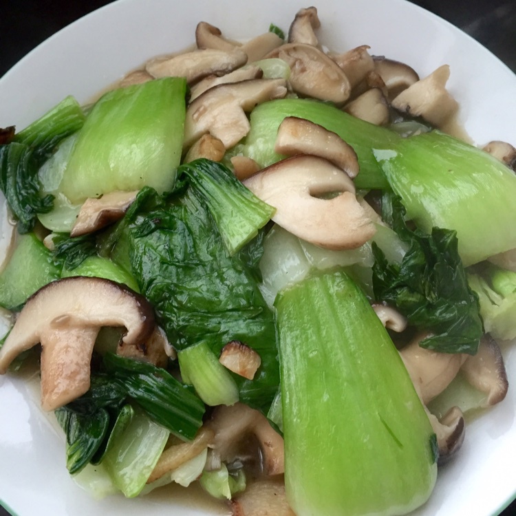 老丁的私房菜-香菇炒油菜