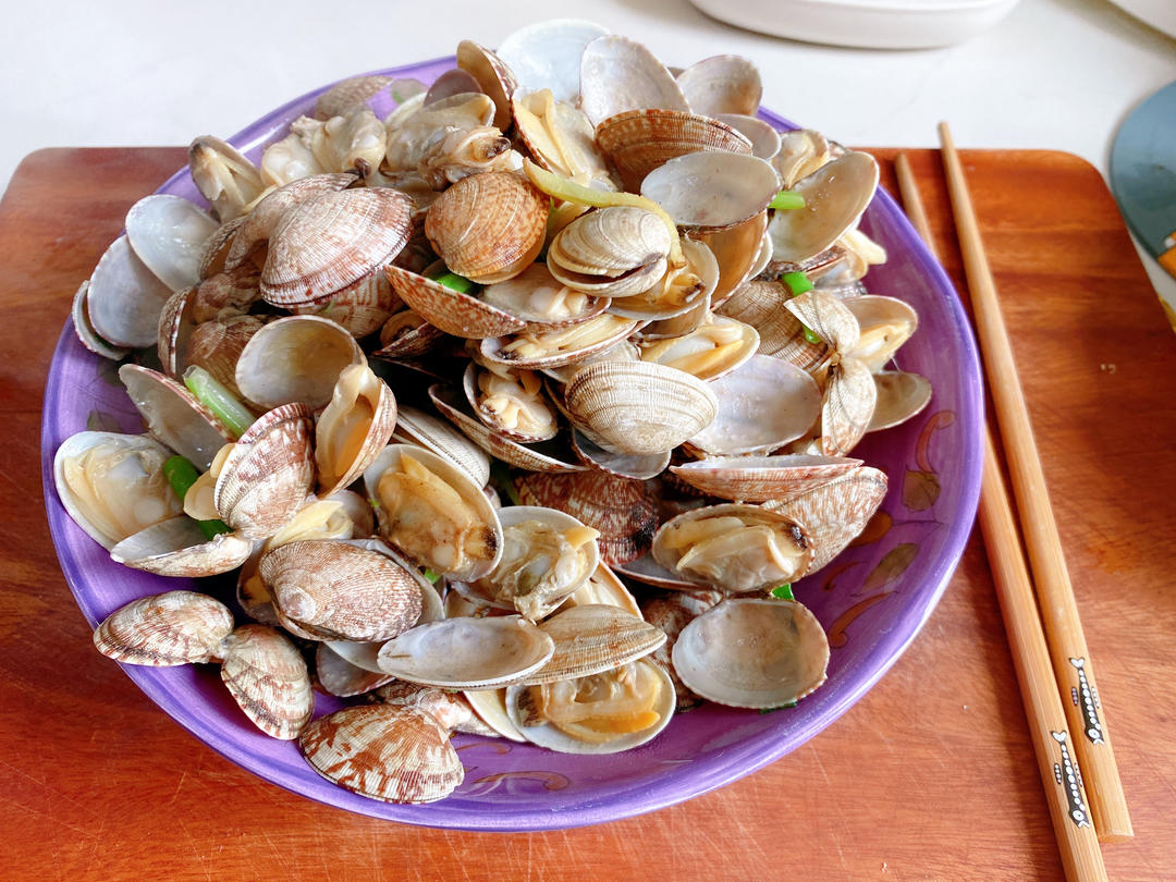 清炒葱姜蛤蜊